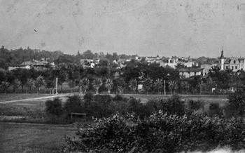 Dolna część ul. Haffnera widziana z tarasu restauracji Dolinny Młyn, zdjęcie z ok. 1899 r.  źródło: BG PAN
