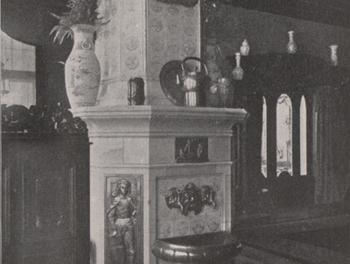 Kominek w pokoju dziennym w willi Johannesa Icka, zdjęcie z 1913 r. źródło: UW, Ostd. Bau-Zeitung